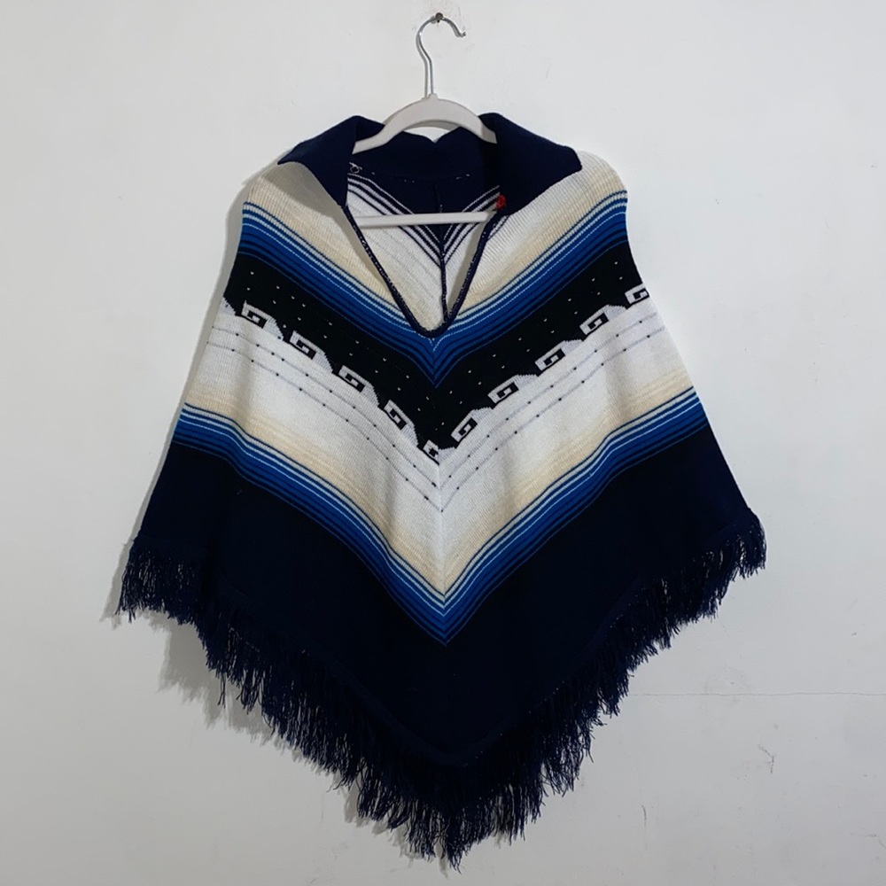 Vintage 70’s Fringed Poncho